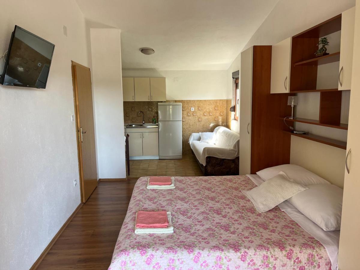 Apartmani Sekana Стариград-Пакленица Экстерьер фото